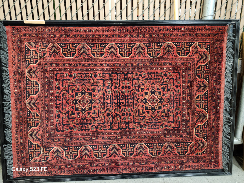 FRAMED RUG — photo 1