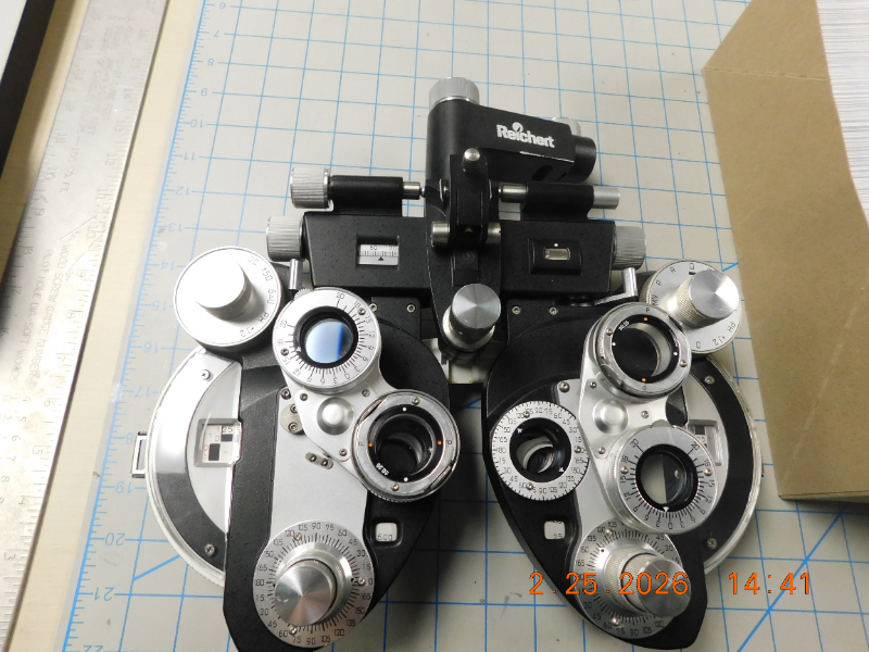 Ophthalmic Testing Device — photo 1
