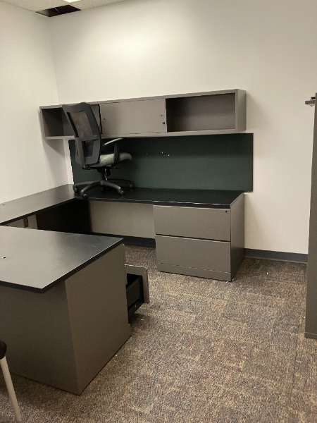 OFFICE FURNITURE — photo 1