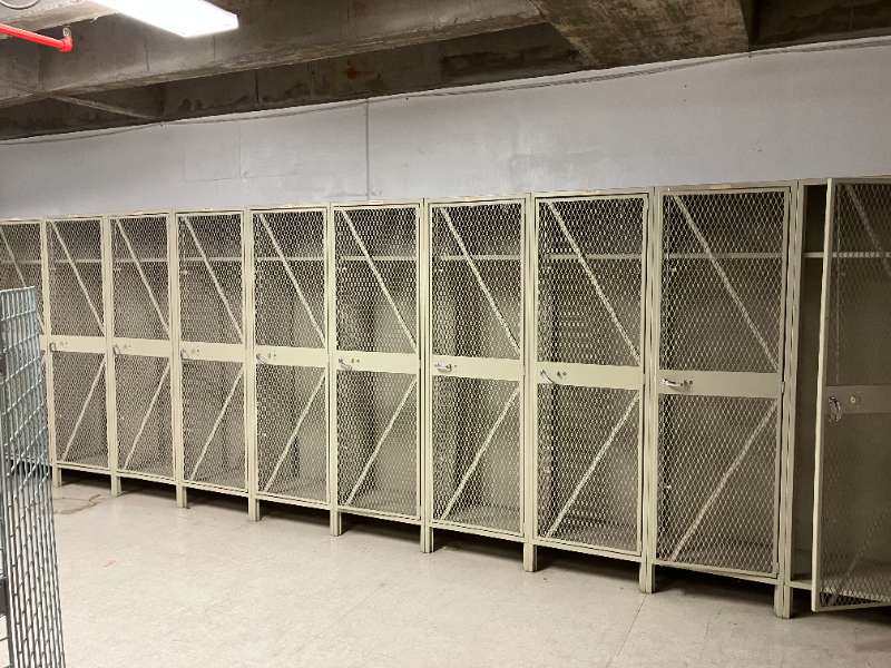 LOT OF LOCKERS — photo 1