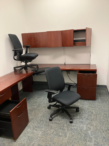 OFFICE FURNITURE — photo 1
