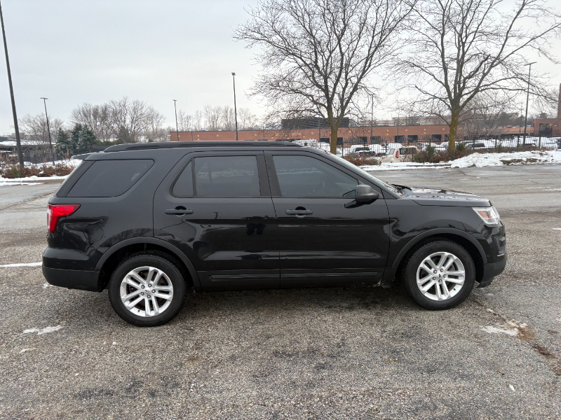 2016 Ford Explorer — photo 1