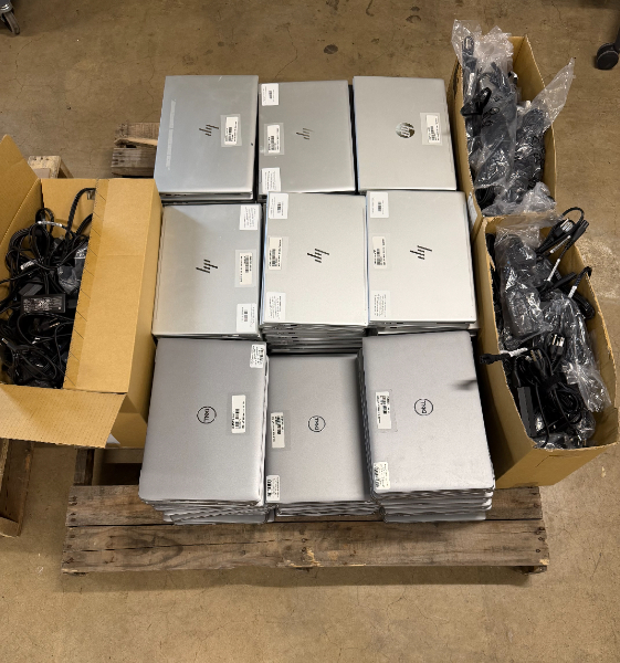 Lot of HP and Dell Laptops