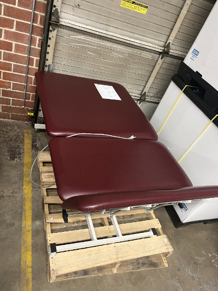 TABLES: EXAM/TREATMENT: — photo 1