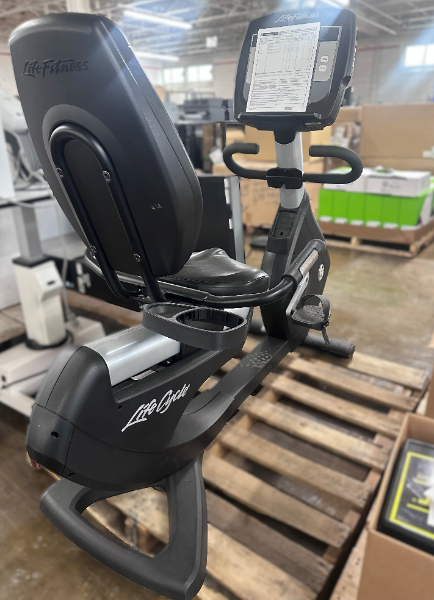 Life Fitness 95R Recumbent Bike — photo 1