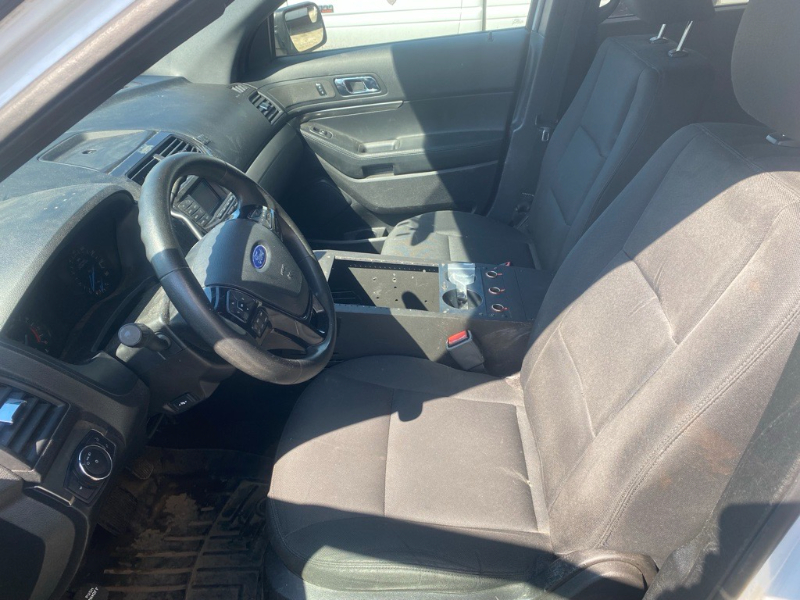 2017 Ford Interceptor (SUV) — photo 1
