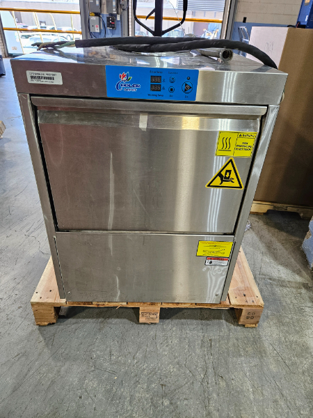 Dishwasher, Commercial — photo 1