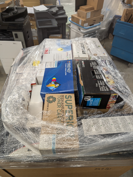 Printer toner cartridges — photo 1
