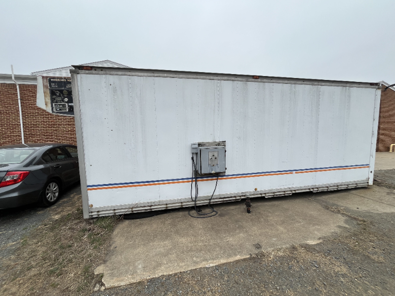 Thermo king box truck bed