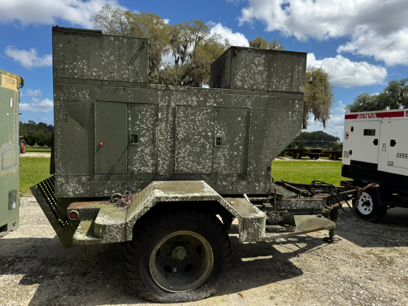 GENERATOR, TRAILER MOUNTED 30K — photo 1