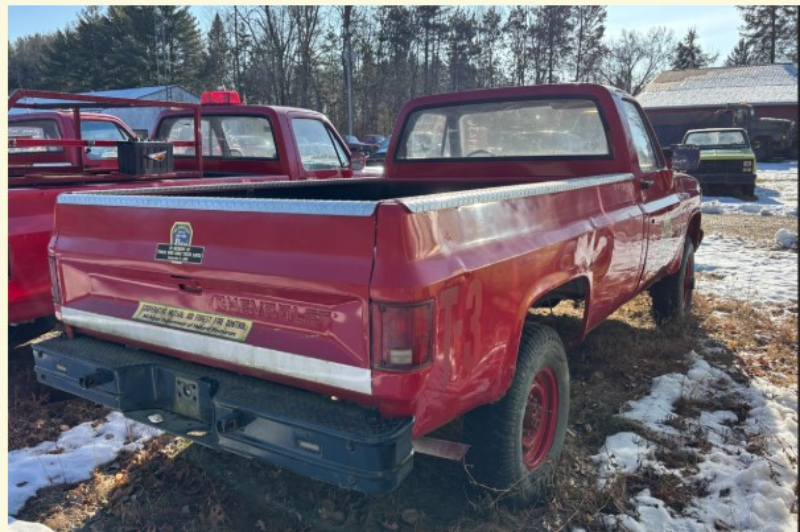 Chevrolet M1008