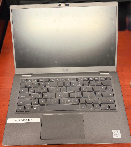 DELL Laptop — photo 1