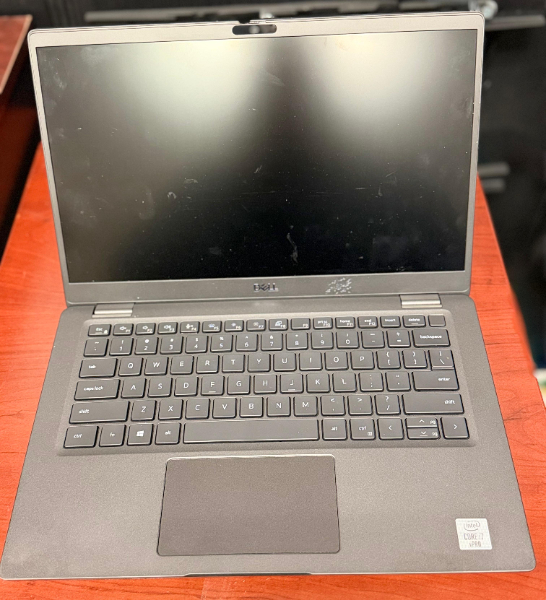 DELL Laptop — photo 1