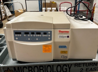 Medical Laboratory Equipment Lot