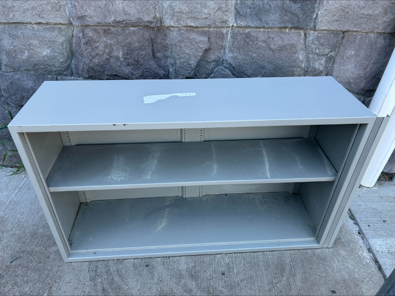 SHELVING UNIT