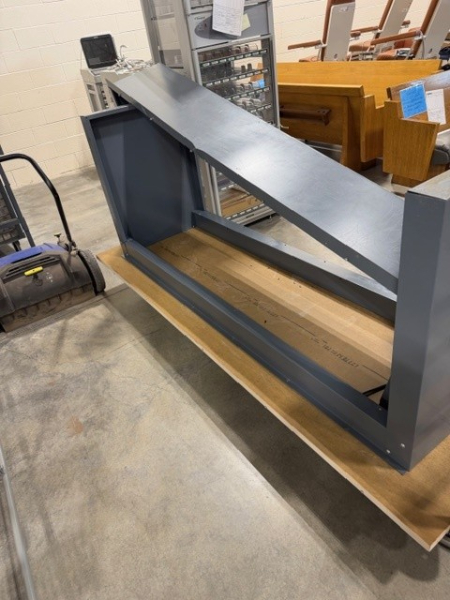 MODULAR WORK BENCH — photo 1