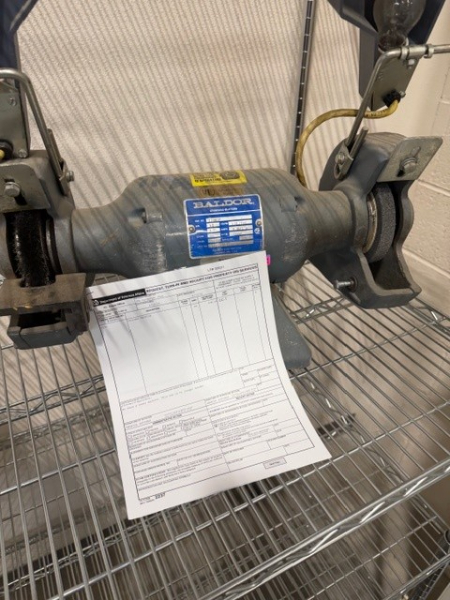 GRINDING MACHINE — photo 1