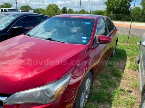 2015 Toyota Camry SE