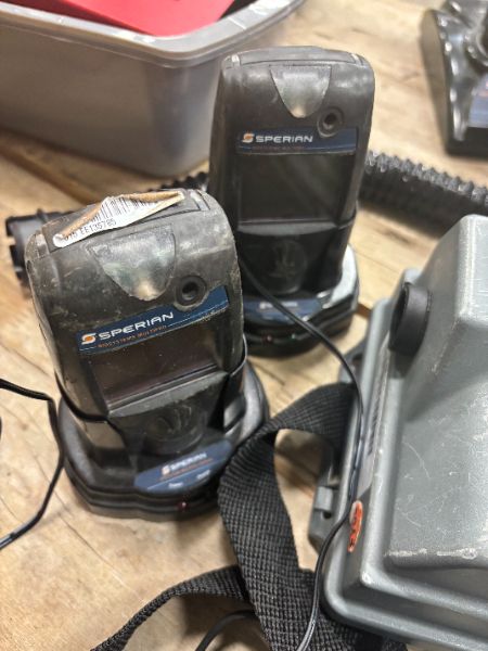 (2) GAS LEAK DETECTORS