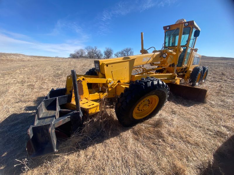 1980 John Deere 670A Road Grader