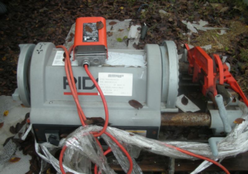 Ridgid Pipe Threading Machine