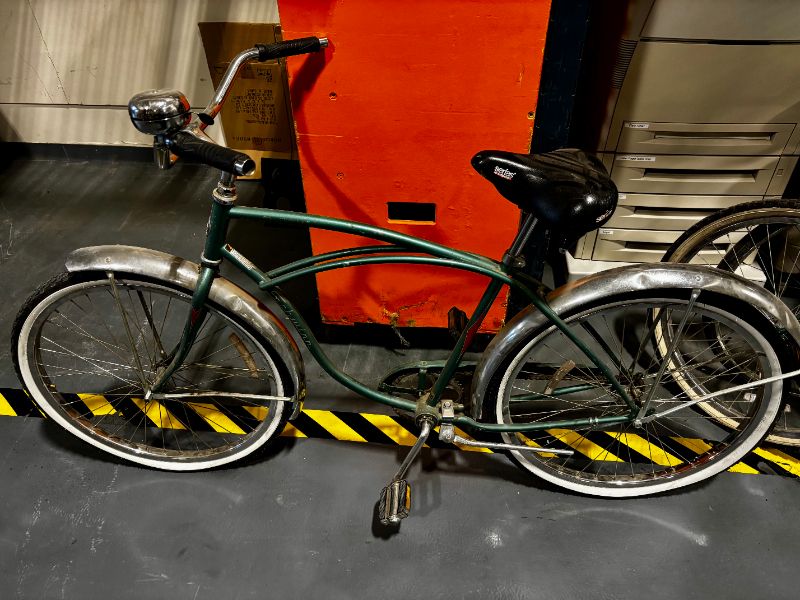 1995 Schwinn Cruiser Bicycle