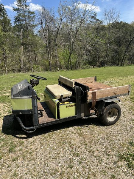 1993 Cushman 898530 Golf Cart