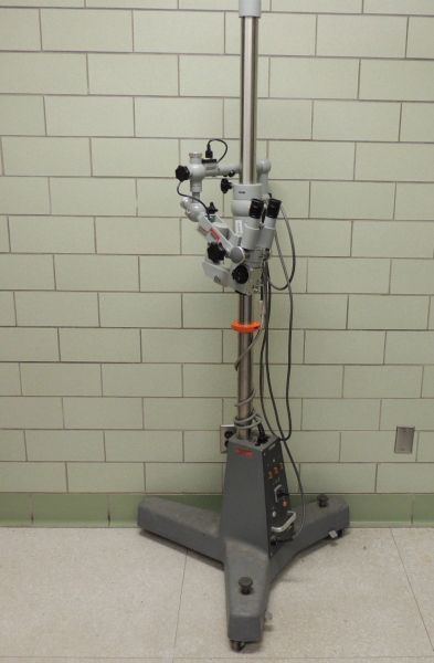Zeiss Surgical Scope