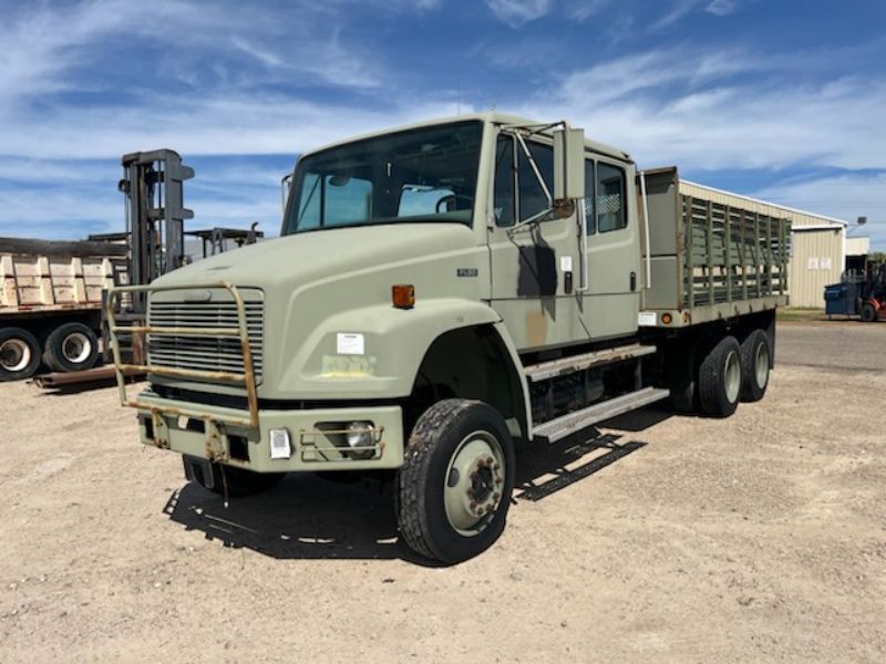 2003 Freightliner FL-80