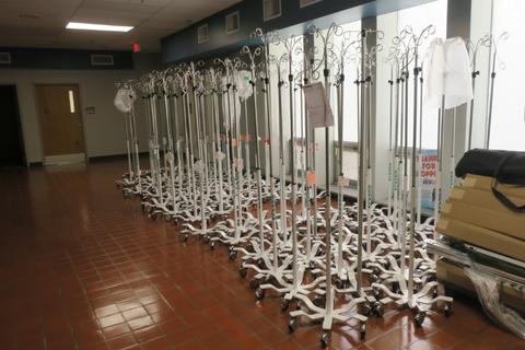 IV POLES