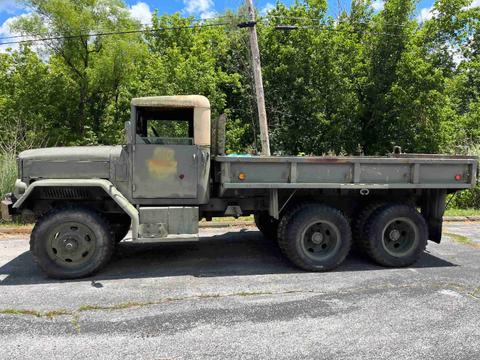 TRUCK, 2.5 TON 6X6