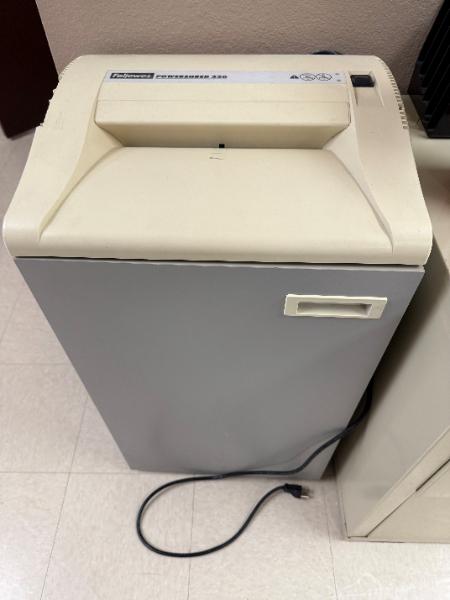 FELLOWES POWERSHRED 220 SHREDDER