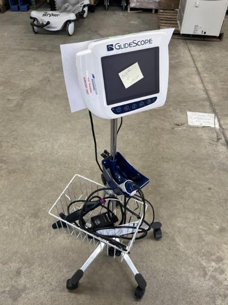Glidescope Trainer Monitor and Baton