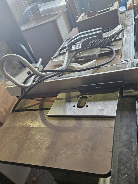 Delta Table Saw