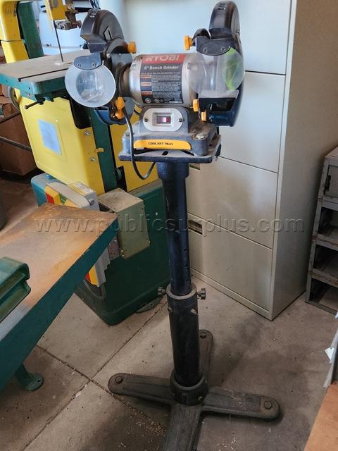 Ryobi 8in Pedestal Grinder