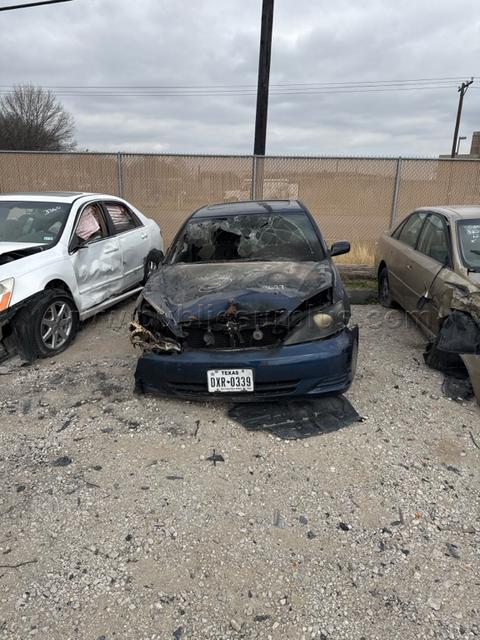 2025003627 2002 Toyota Camry blue