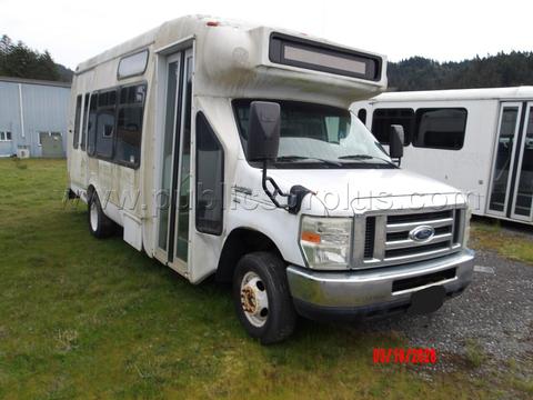 2009 Ford 4DC Transit Bus