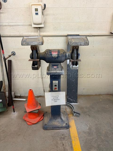 Rockwell 3-Phase Pedestal Grinder