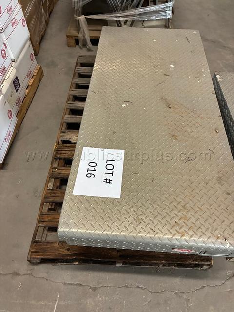 Lot # 16 - RKI Metal Tool Chest