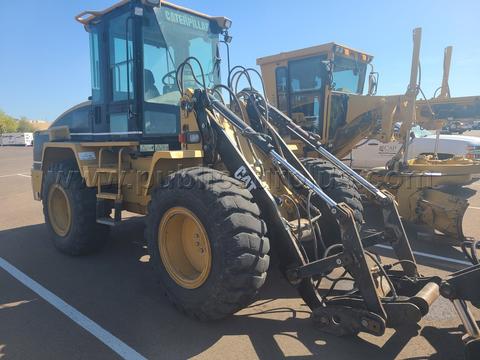 2005 IT14G CAT Loader