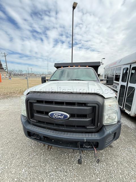 2011 Ford F450 Super Duty Dumptruck W/Dump Bed