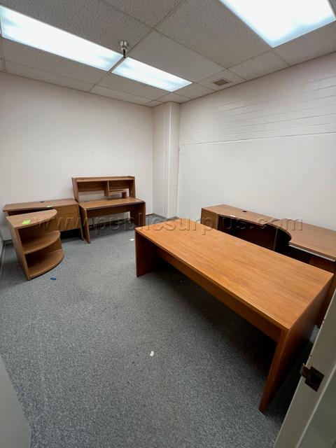 6-piece wooden writing desk set