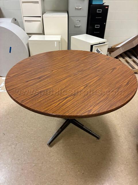 Circular table