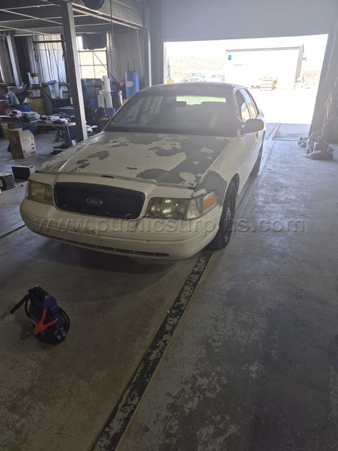 2007 Ford Crown Vic 077325