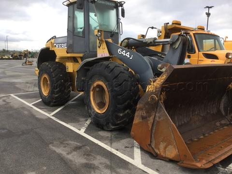 2007 John Deere Loader - 7156