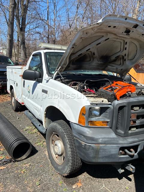 2005 Ford F-250 Utility