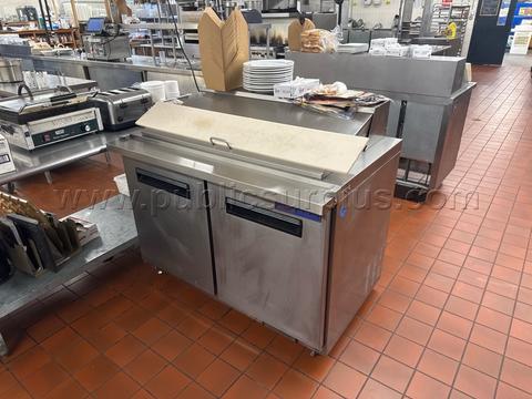 Central Sanwhich Prep Fridge - Lot D