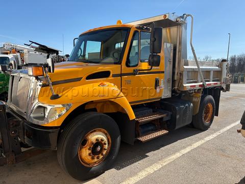 2007 International 7300 5 Ton Dump Truck