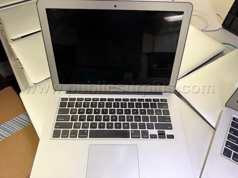 13 Inch MacBook Airs (Dutch Auction)