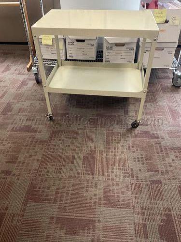 Rolling Table (218946 NB)